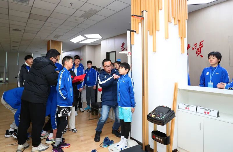 湖南篮球球员_湖南省篮球代表队队员_湖南省篮球队冠军名单